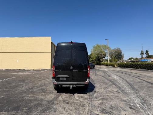 2021 Mercedes-Benz Sprinter 2500 ROOF 144.0 WB