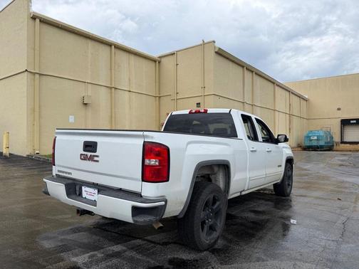 Summit White 2018 GMC Sierra 1500 Base