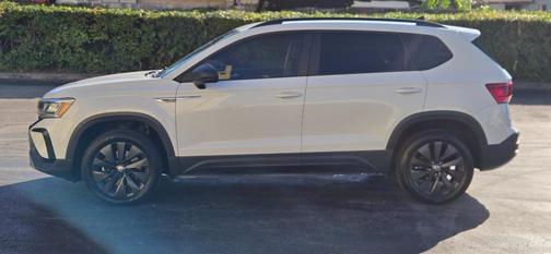 2022 Volkswagen Taos 1.5T S