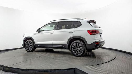 2022 Volkswagen Taos 1.5T S