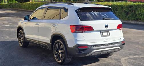 2022 Volkswagen Taos 1.5T S