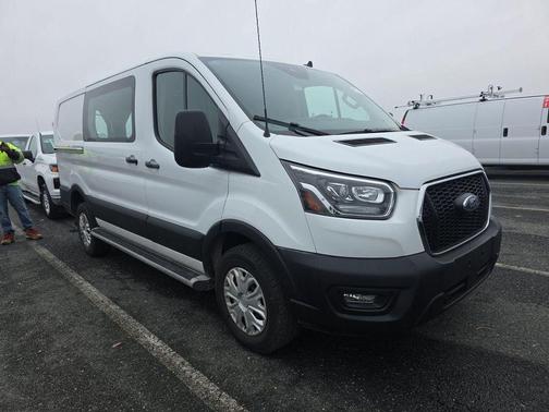 2023 Ford Transit-250 