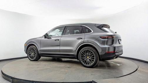 2019 Porsche Cayenne Base