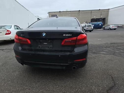 2017 BMW 530 i xDrive