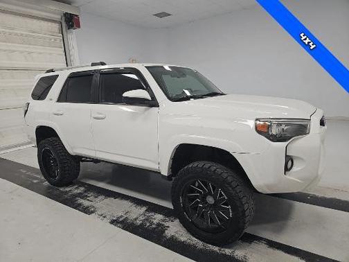 2020 Toyota 4Runner SR5