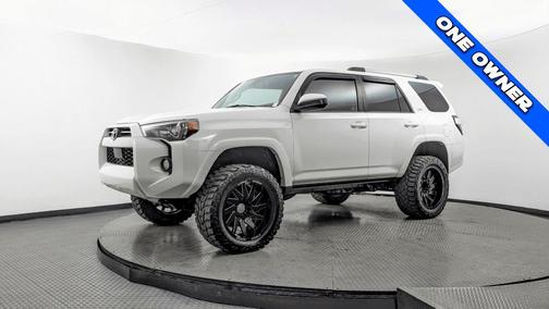 2020 Toyota 4Runner SR5