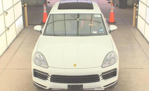 2021 Porsche Cayenne Base
