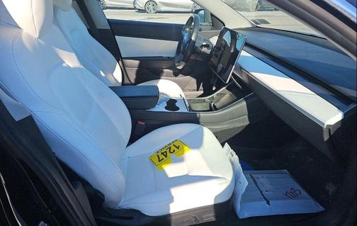 2018 Tesla Model 3 Performance