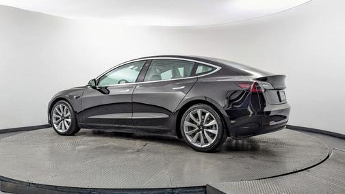 2018 Tesla Model 3 Performance