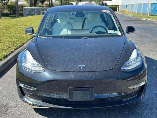 2018 Tesla Model 3 Performance