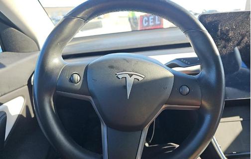 2018 Tesla Model 3 Performance