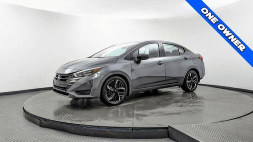 2024 Nissan Versa 1.6 SR