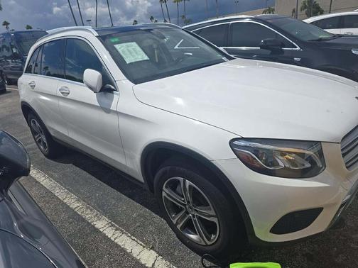 2018 Mercedes-Benz GLC 300 Base