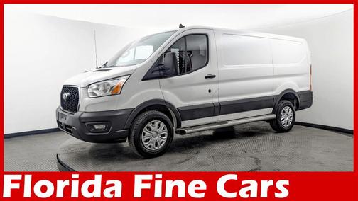 2022 Ford Transit-250 LOW ROOF 130WB