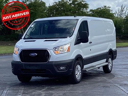 2022 Ford Transit-250 LOW ROOF 130WB