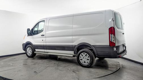 2022 Ford Transit-250 LOW ROOF 130WB