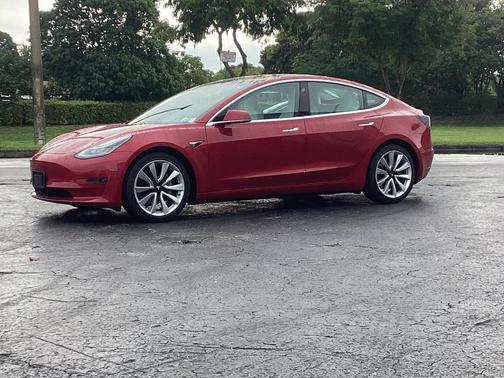 2018 Tesla Model 3 Long Range