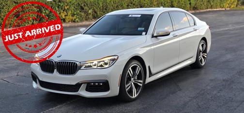 2017 BMW 750 i