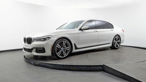 2017 BMW 750 i