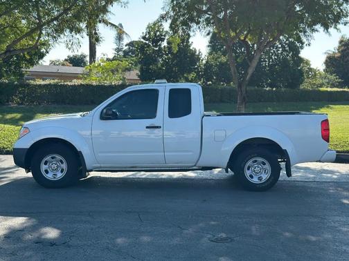2019 Nissan Frontier S