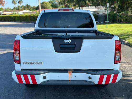 2019 Nissan Frontier S