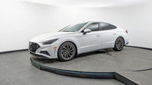 2020 Hyundai SONATA Limited