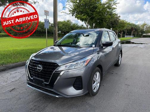 2023 Nissan Kicks S