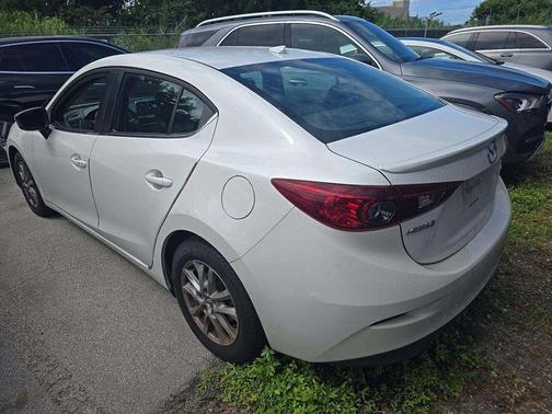 2015 Mazda Mazda3 i Touring