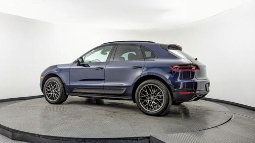 2018 Porsche Macan Sport Edition