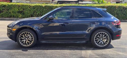 2018 Porsche Macan Sport Edition
