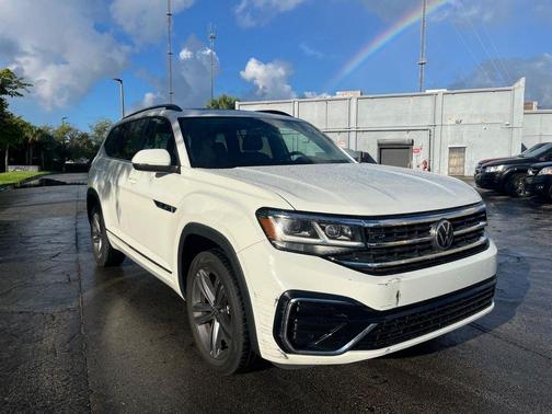 2021 Volkswagen Atlas 3.6 V6 SE w/ Technology R-Line