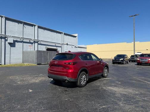 2022 Mazda CX-5 2.5 S Preferred Package