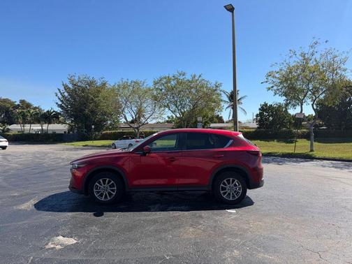 2022 Mazda CX-5 2.5 S Preferred Package