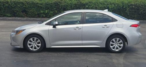 Classic Silver Metallic 2024 Toyota Corolla LE
