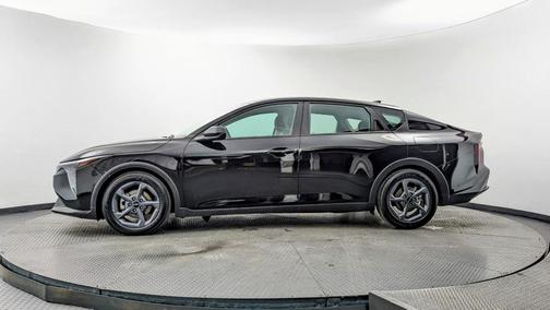 Aurora Black Pearl 2025 Kia K4