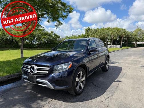 Blue 2018 Mercedes-Benz GLC 300 Base