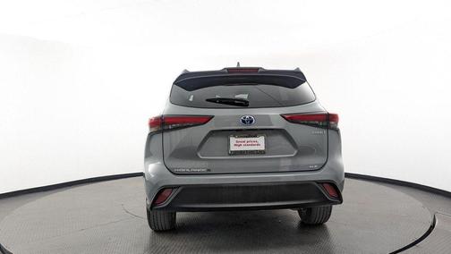 2023 Toyota Highlander Hybrid Bronze Edition