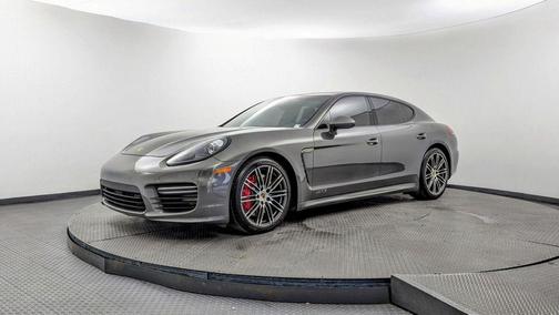 Agate Gray Metallic 2015 Porsche Panamera GTS