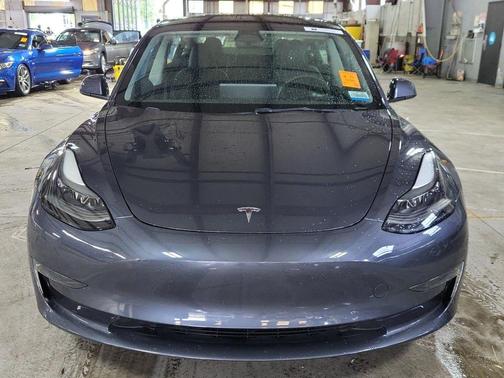 Midnight Silver Metallic 2023 Tesla Model 3 Base