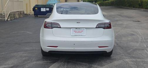 White 2019 Tesla Model 3 Standard Range Plus