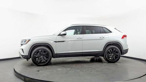 2022 Volkswagen Atlas Cross Sport 3.6L V6 SE w/Technology