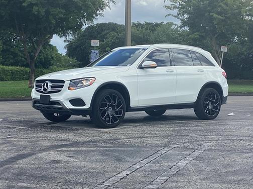 2019 Mercedes-Benz GLC 300 Base