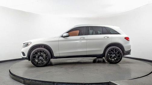 2019 Mercedes-Benz GLC 300 Base
