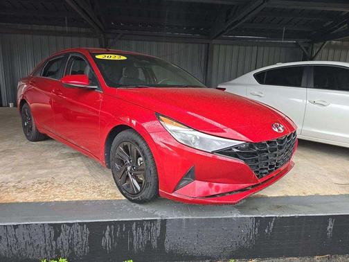 Calypso Red 2022 Hyundai ELANTRA SEL