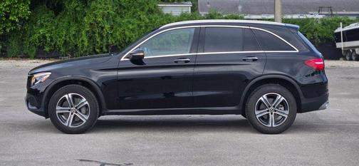 2018 Mercedes-Benz GLC 300 Base