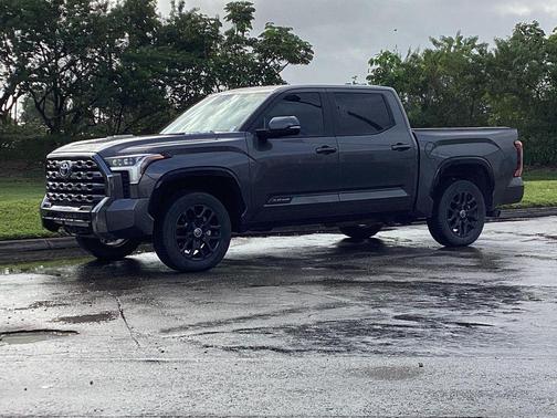 2024 Toyota Tundra Platinum