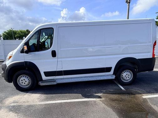 Bright White Clearcoat 2025 RAM ProMaster 2500 Base