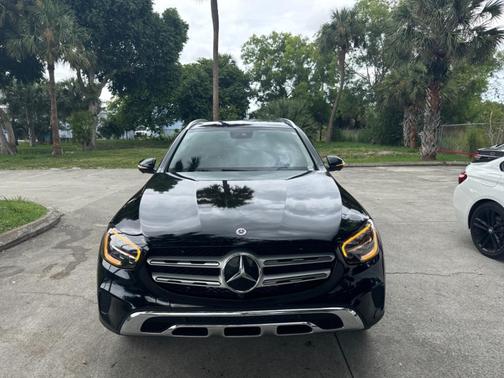 2022 Mercedes-Benz GLC 300 Base