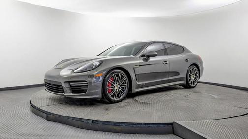 2015 Porsche Panamera GTS