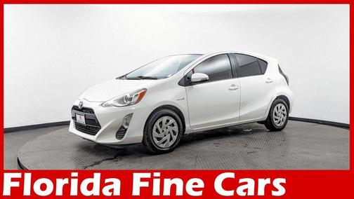 2016 Toyota Prius c One